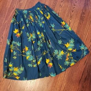 DISO Pinup Couture Falling Leaves 4X
